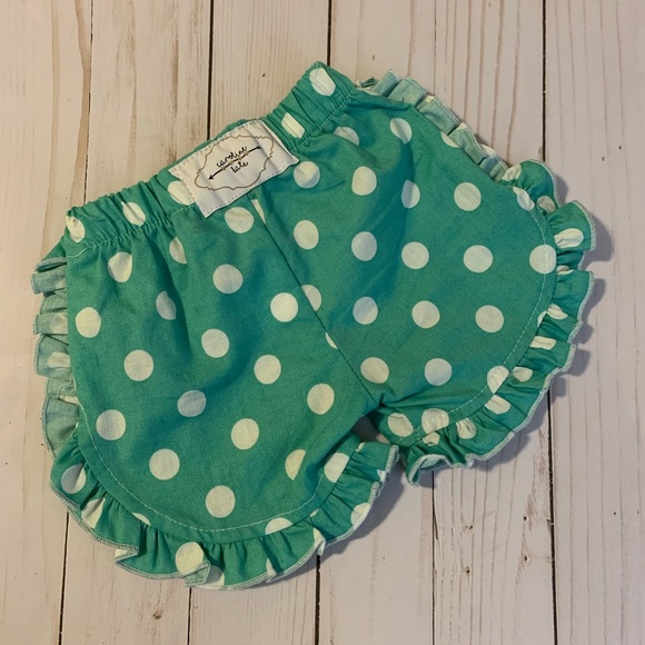 Caroline Kate Ruffle Shorties - Picture 4 of 6
